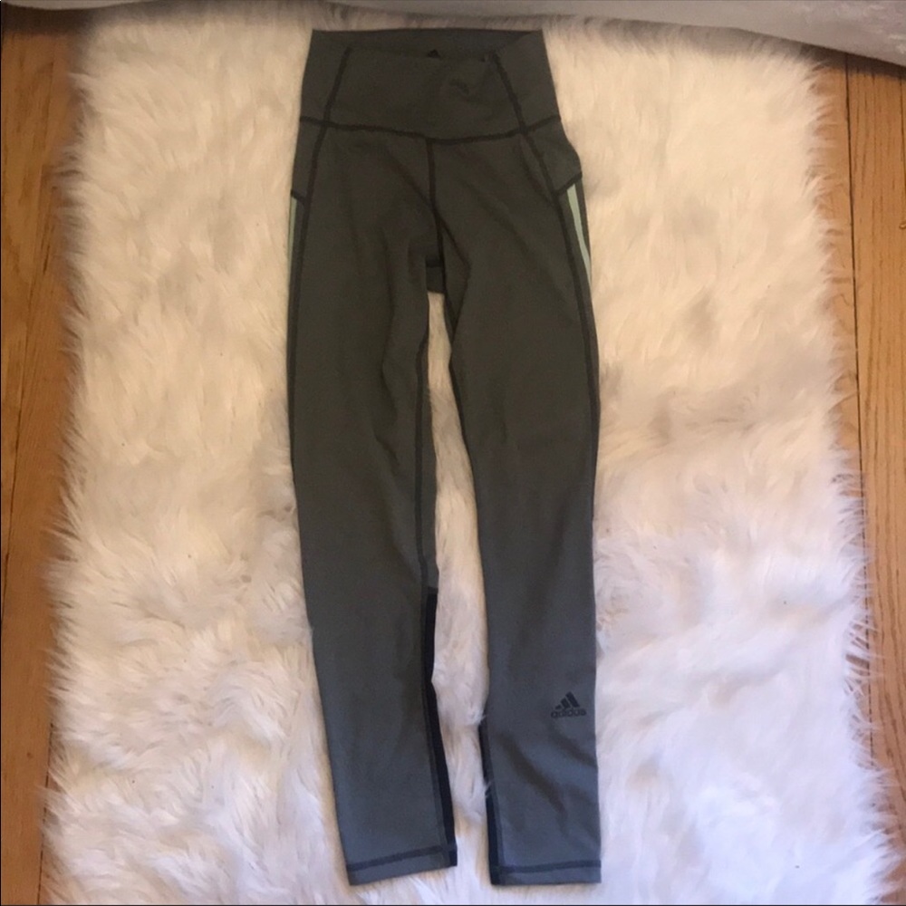 Adidas leggings